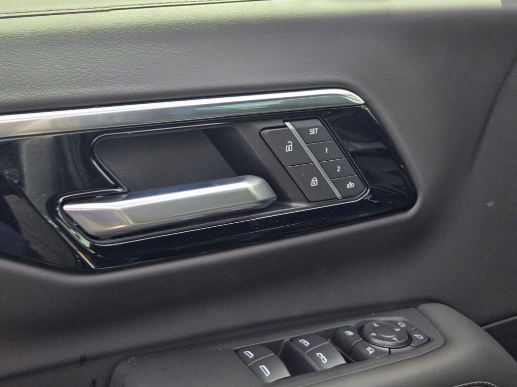 New 2026 Sterling Gray Metallic Chevrolet LT image 23