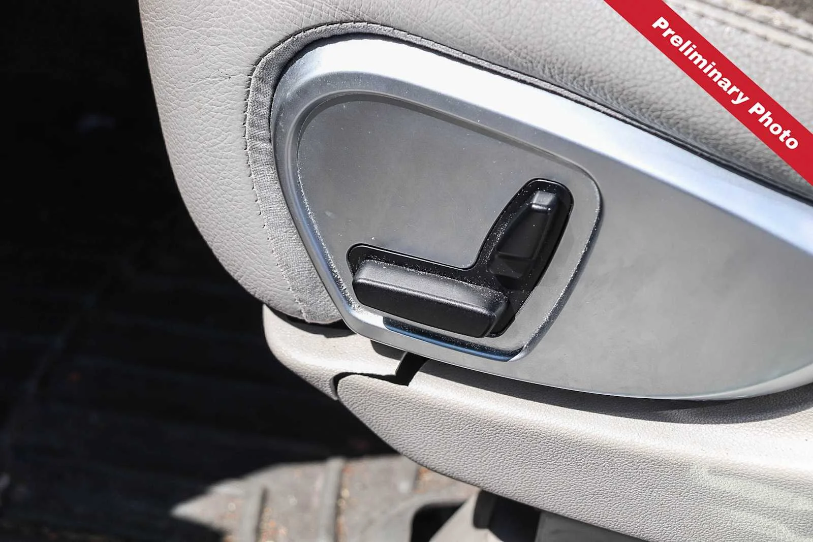 Used 2007  Mercedes-Benz 3.5L image 16