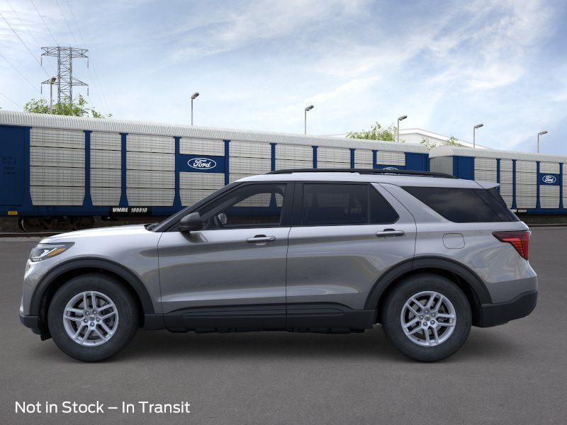 New 2026 Carbonized Gray Metallic Ford Active image 3