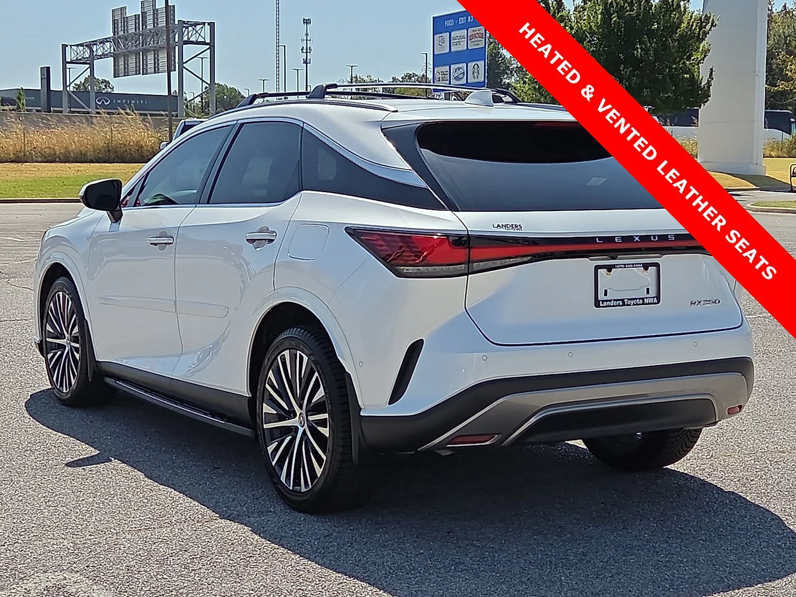 2024 Lexus RX 350 - Photo 4