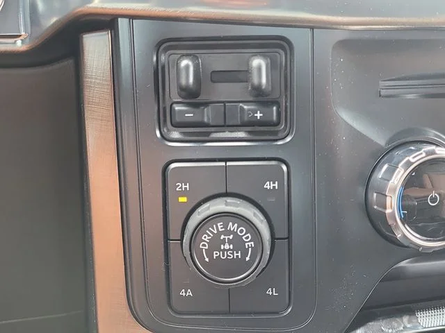 New 2026 Gray Metallic Ford King Ranch image 28