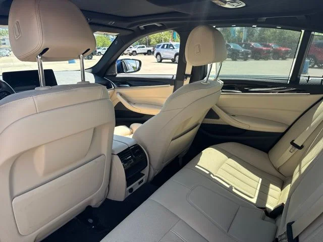 Used 2022 Blue BMW 530i xDrive image 11