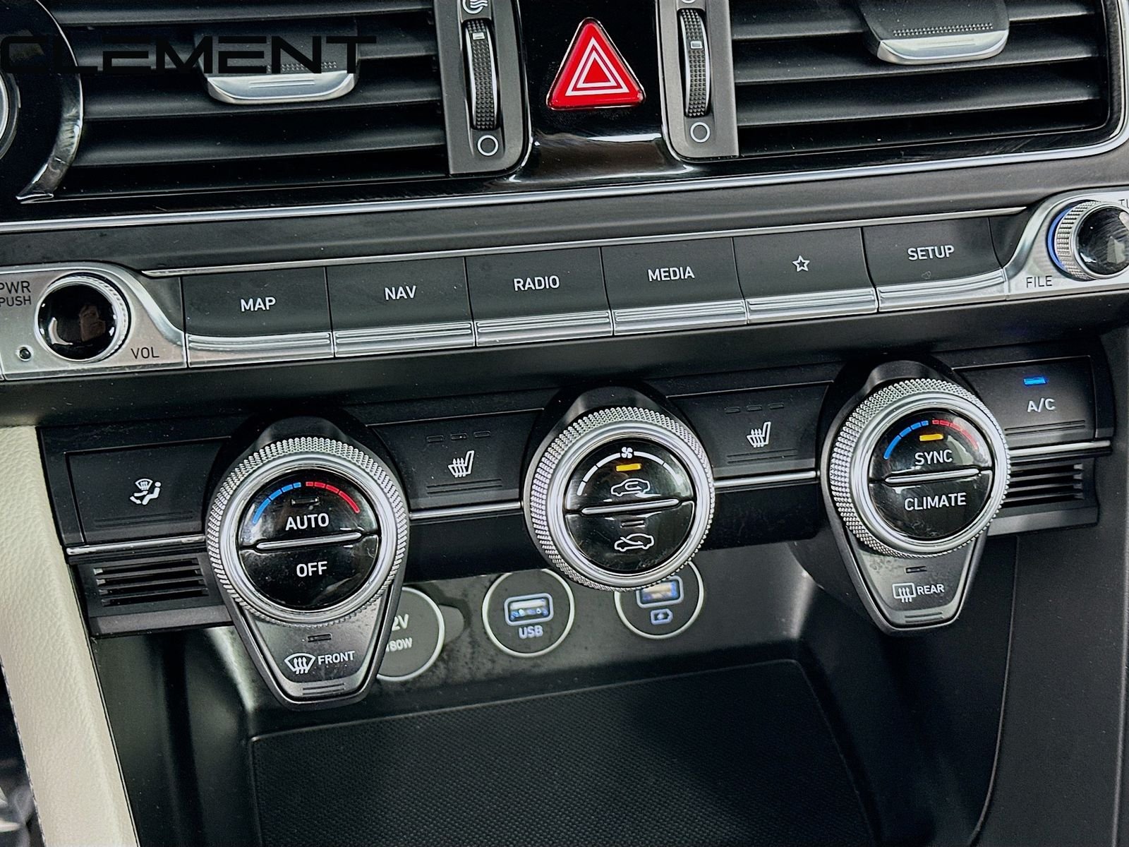 2023 GENESIS G70 Standard - Photo 22