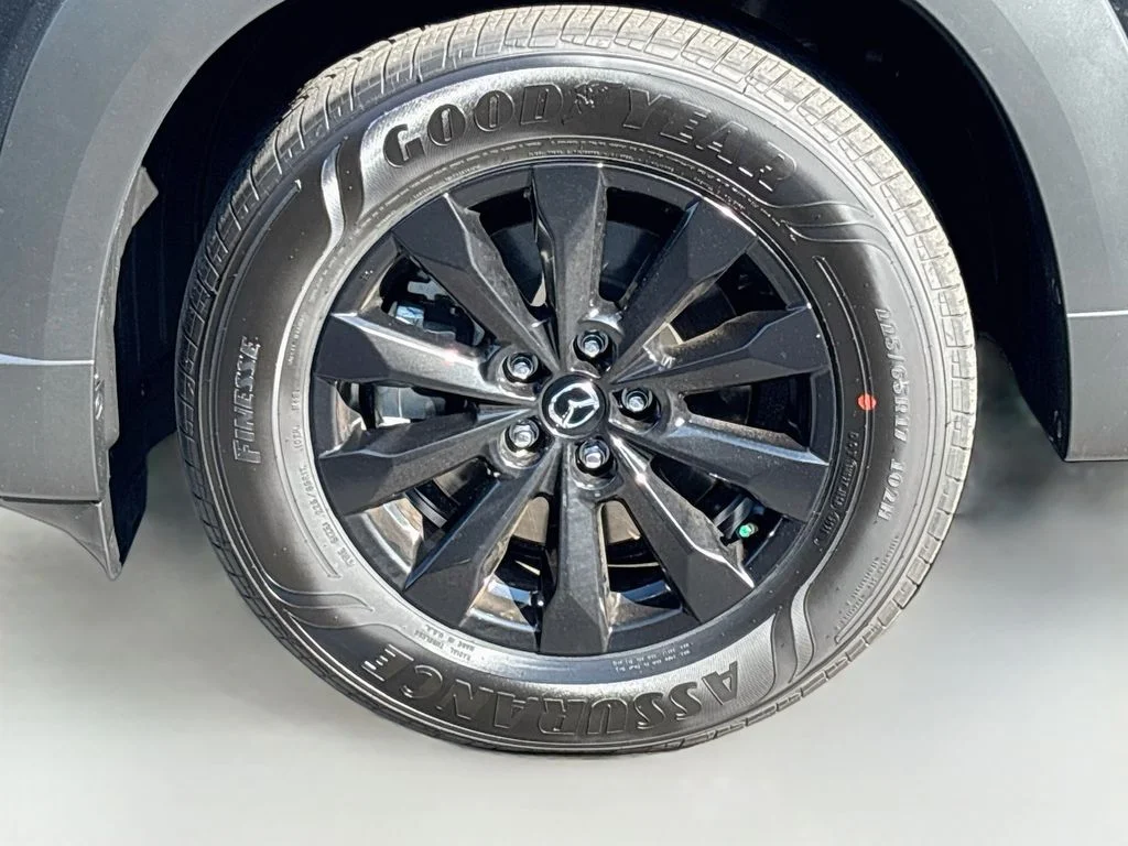 New 2026 Jet Black Mica Mazda 2.5 S Preferred AWD image 32