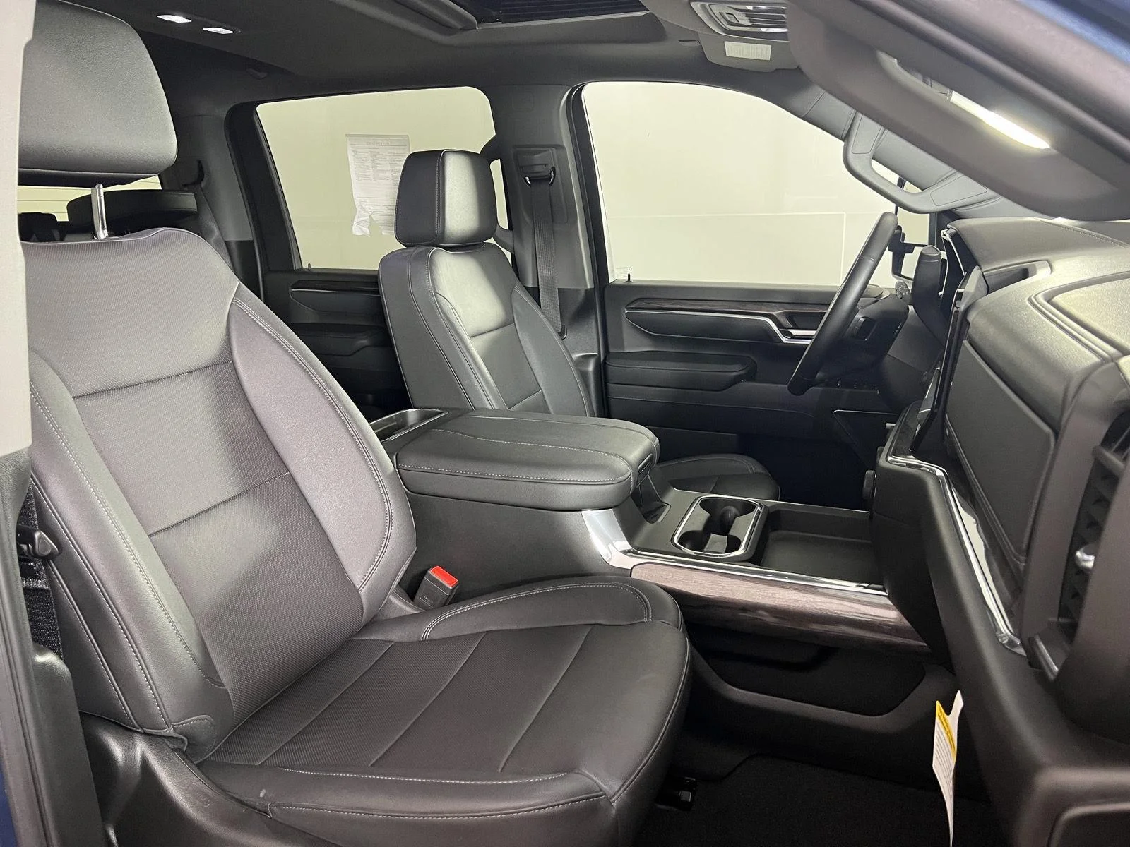 Used 2024 Lakeshore Blue Metallic Chevrolet LTZ image 24