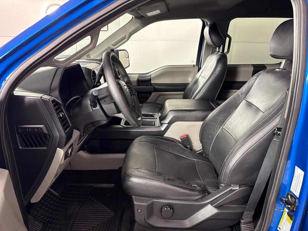 Used 2020 Blue Ford XL image 27