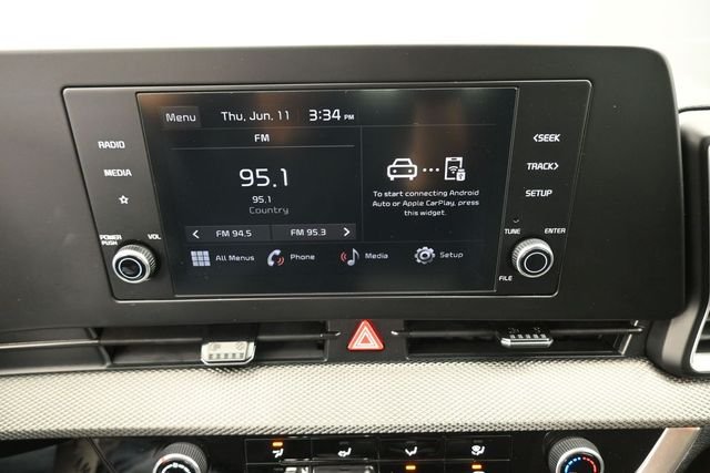 Used 2025 White Kia LX image 9