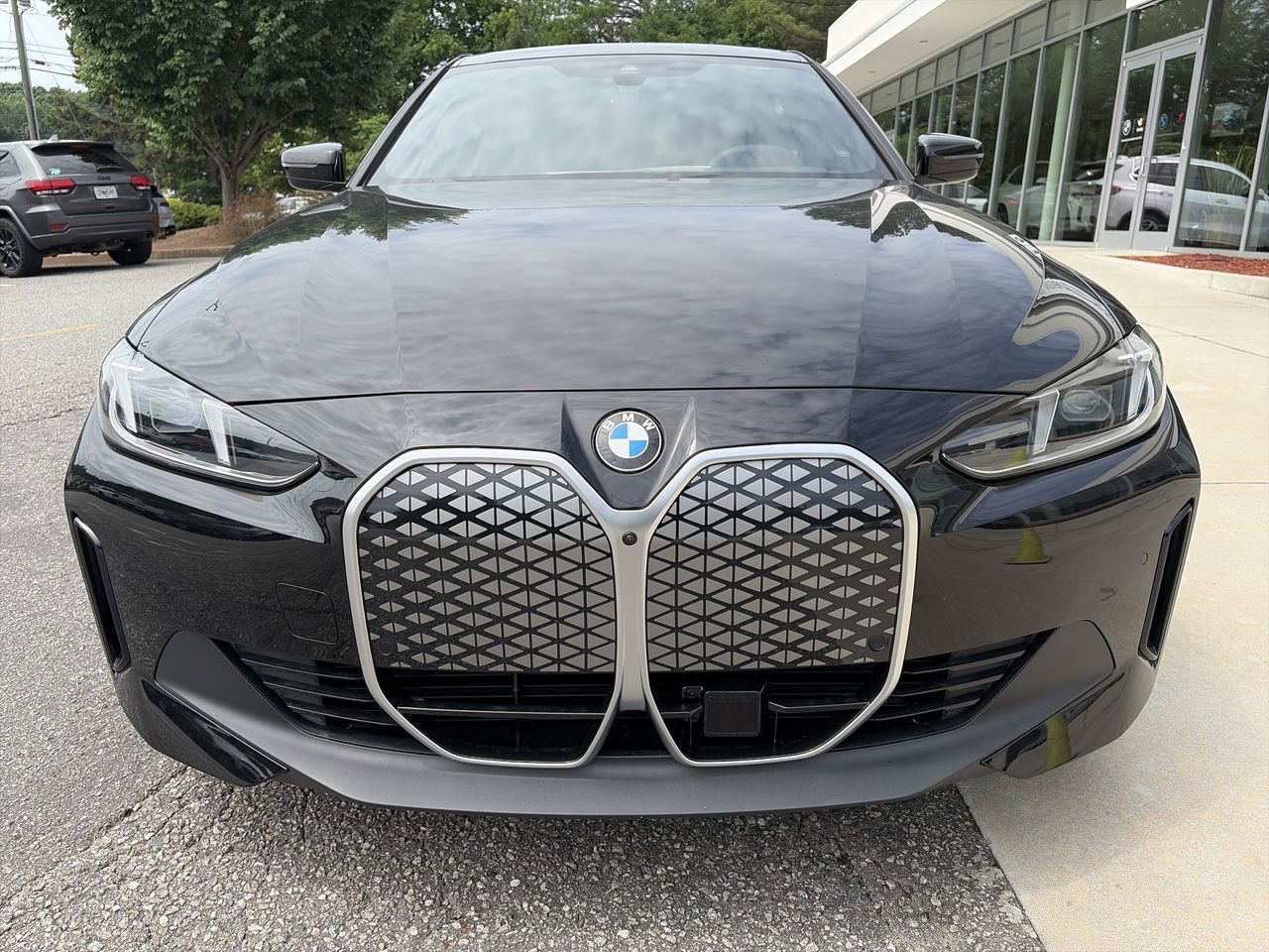 New 2026 Jet Black BMW xDrive40 image 10