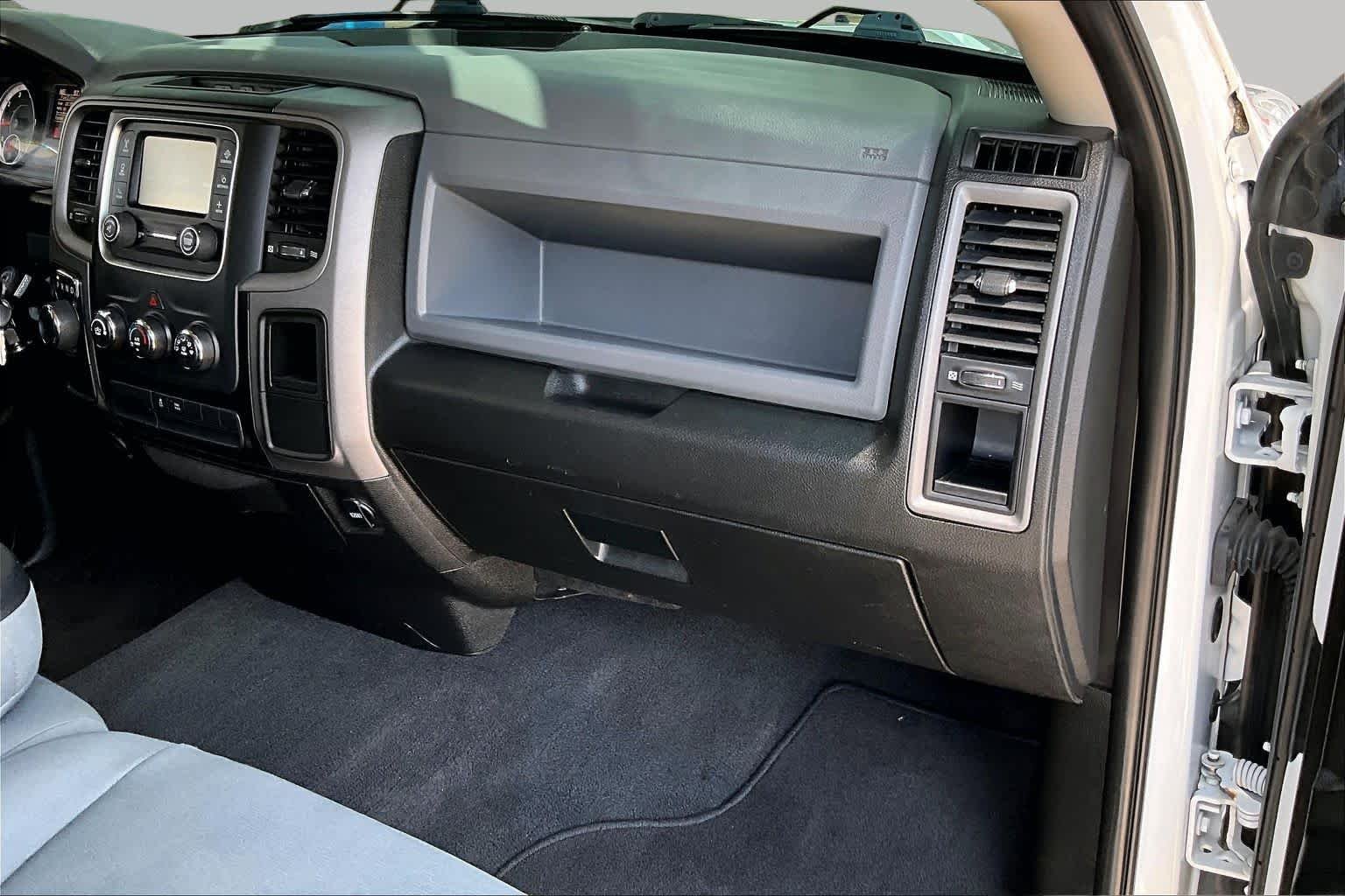 Used 2019 Bright White Clearcoat Ram Express image 19