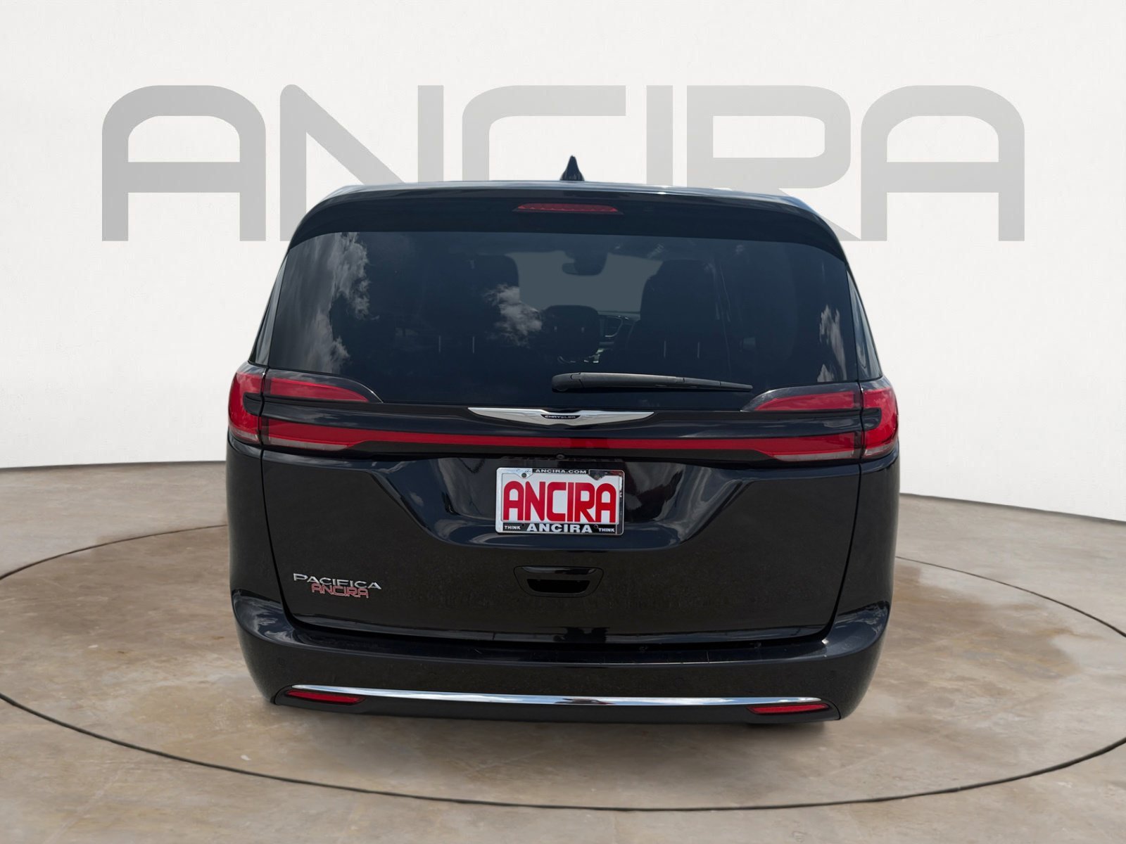 Used 2023 Brilliant Black Crystal Pearlcoat Chrysler Touring L image 9