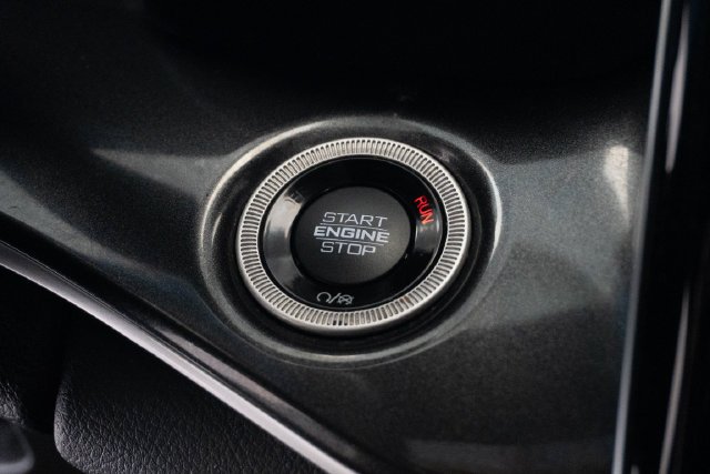 Used 2021 Black Jeep Altitude image 22