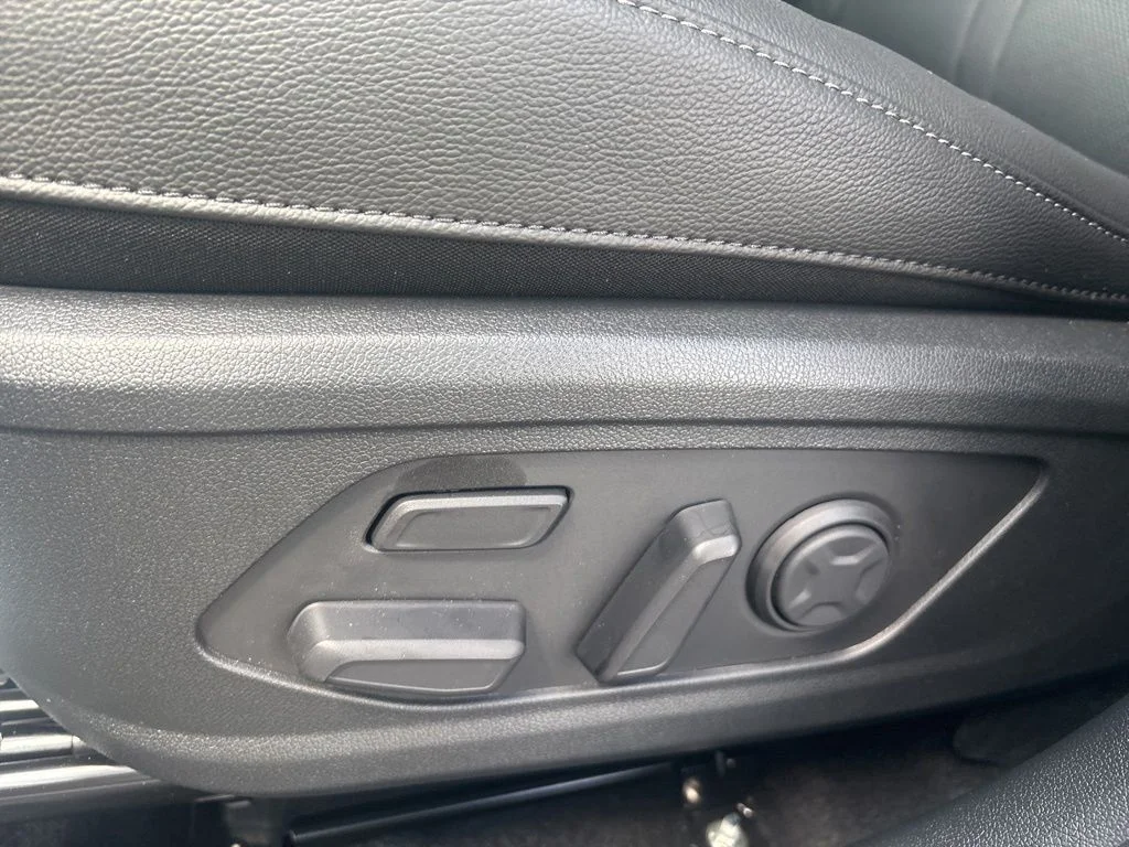 New 2026 Mineral Blue Kia X-Line SX Prestige AWD image 11