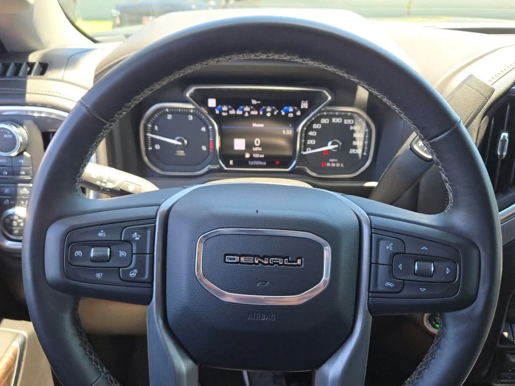 Used 2023 Black GMC Denali image 35