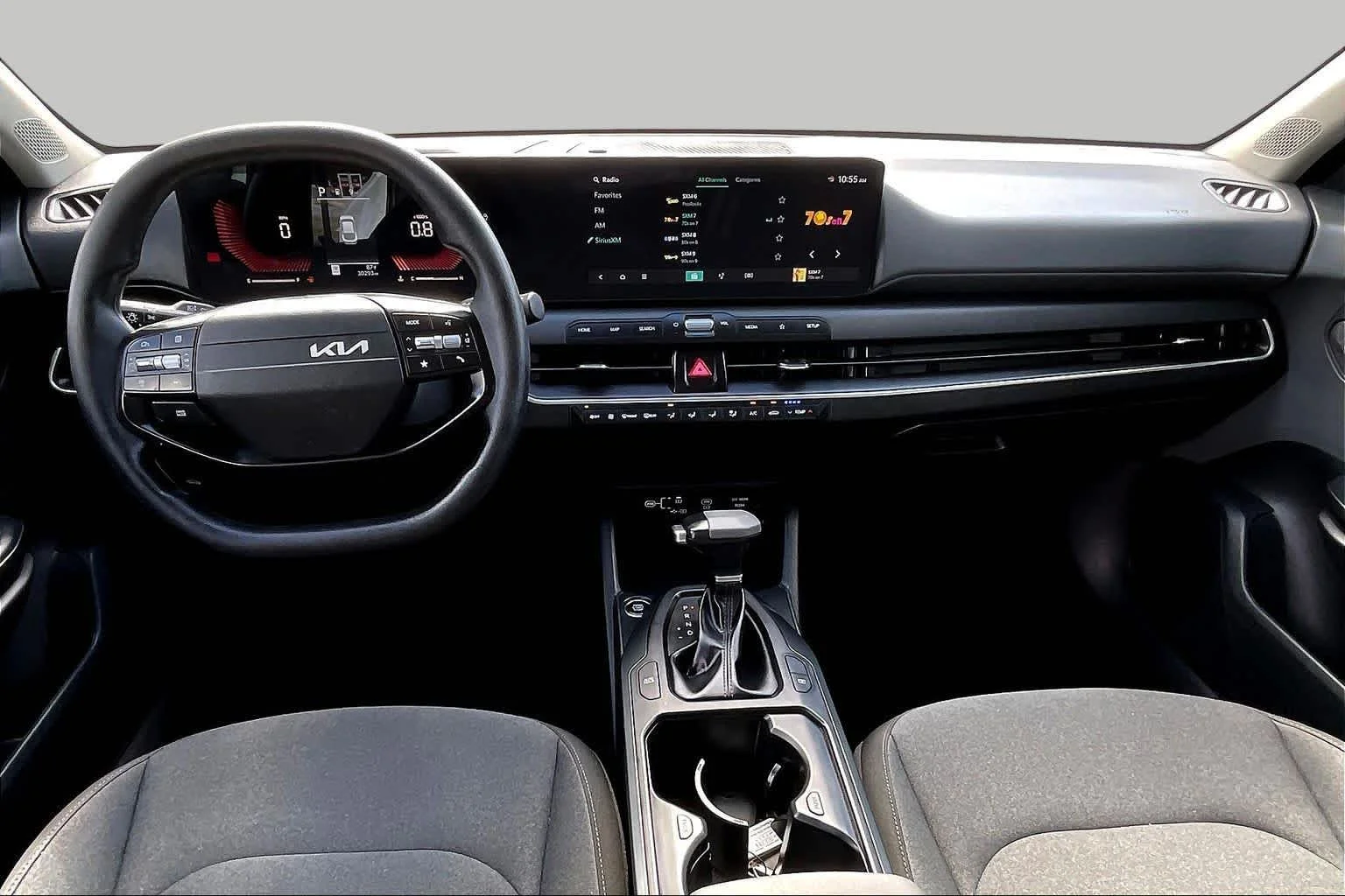 2025 Kia K4 LXS - Photo 15