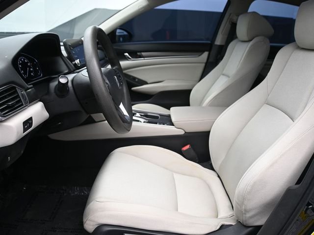 Used 2018  Honda LX image 10