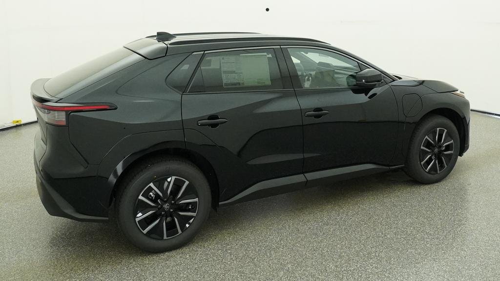 New 2026 Midnight Black Metallic Toyota XLE image 16