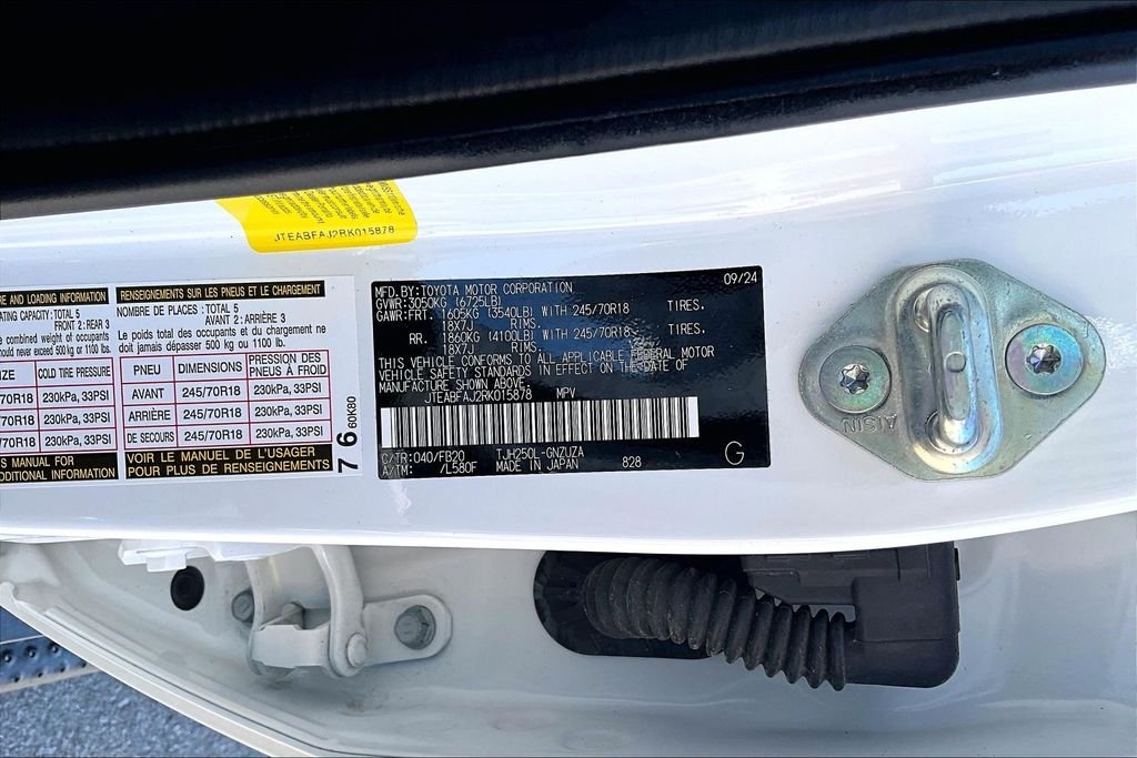 Used 2024 Ice Toyota 1958 image 31