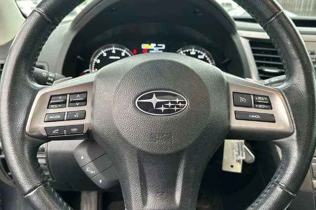 Used 2014 Gray Subaru 2.5i image 26