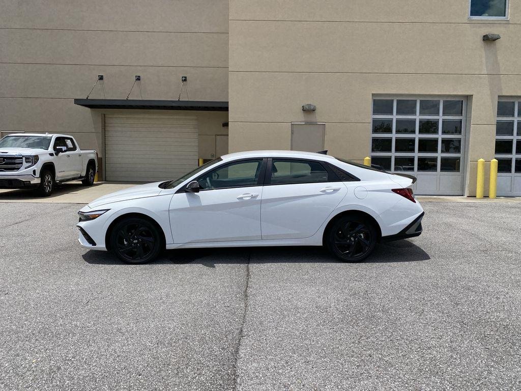 New 2026 Serenity White Pearl Hyundai SEL Sport image 5