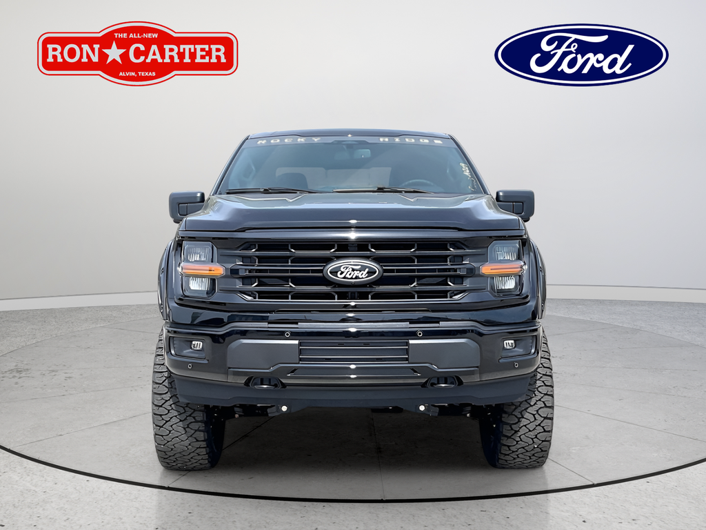 New 2026 Agate Black Metallic Ford XLT image 2