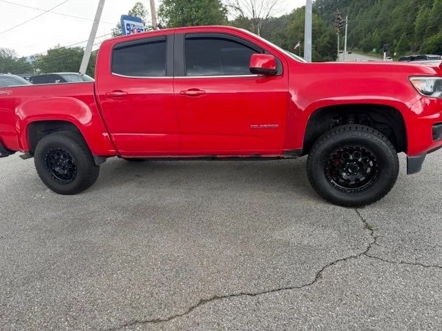 Used 2018 Red Chevrolet LT image 5