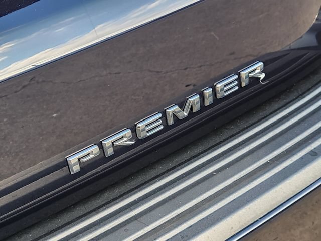 2024 Chevrolet Suburban Premier - Photo 12