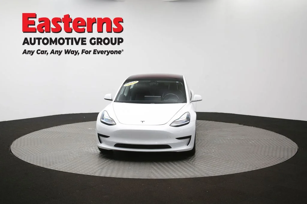 Used 2018 White Tesla Long Range image 48