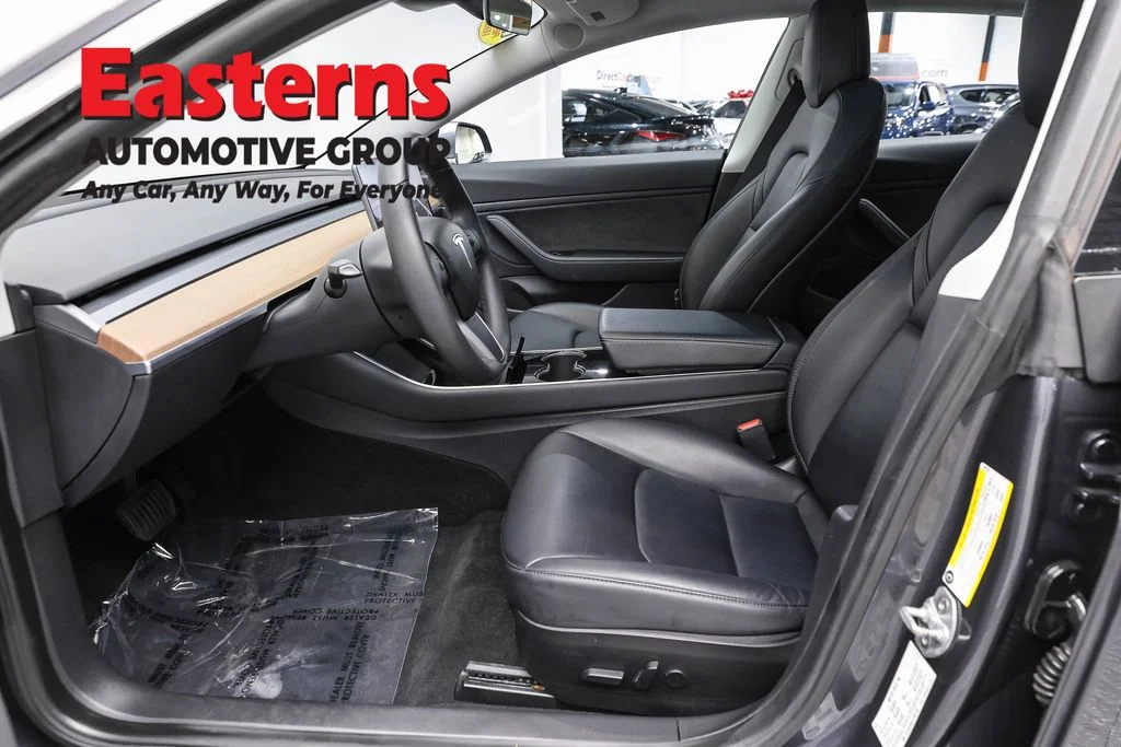 Used 2020 Gray Tesla Long Range image 7