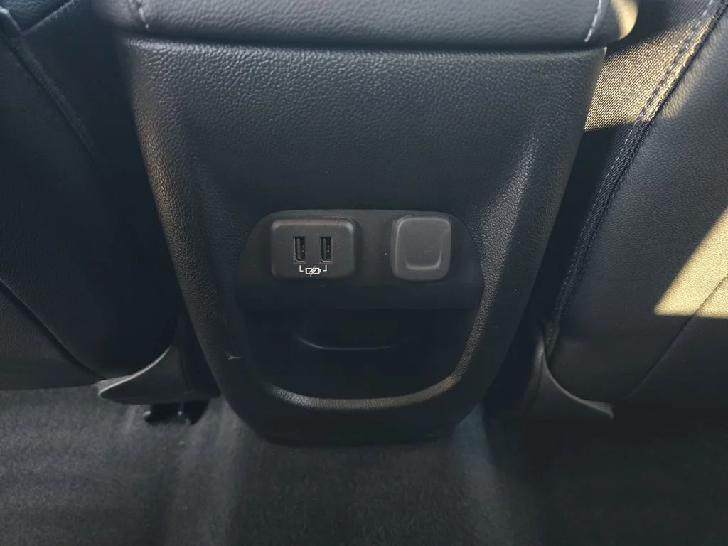 Used 2022 Black Chevrolet 4WD ZR2 image 26