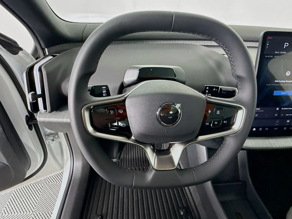 New 2026 Crystal White Volvo Twin Motor Performance Ultra image 11