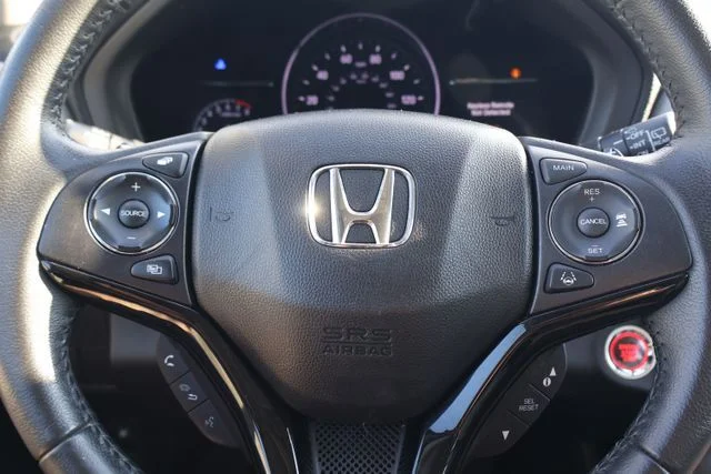 Used 2022 White Honda EX-L image 21