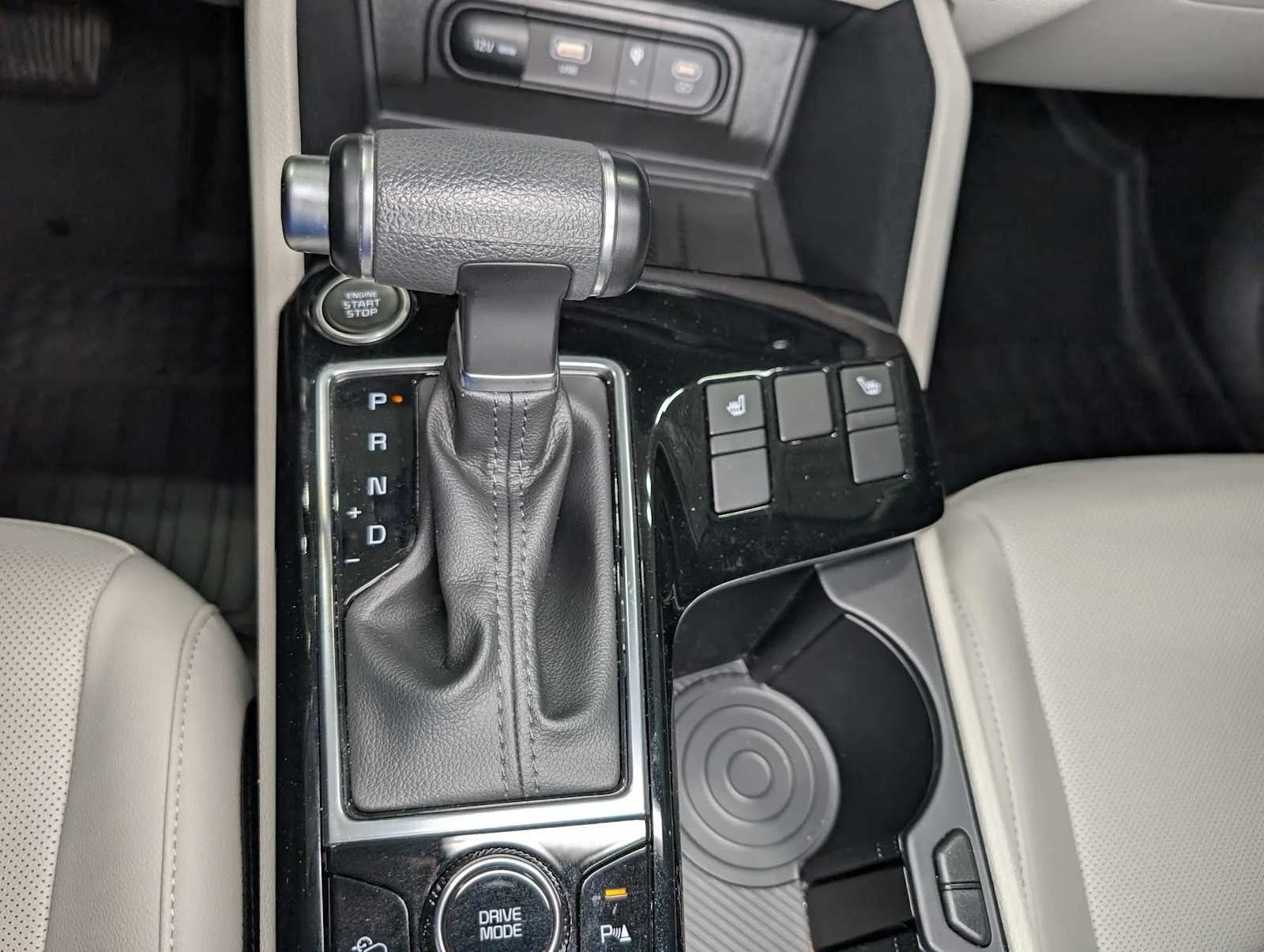 Used 2023 Ebony Black Kia EX image 26