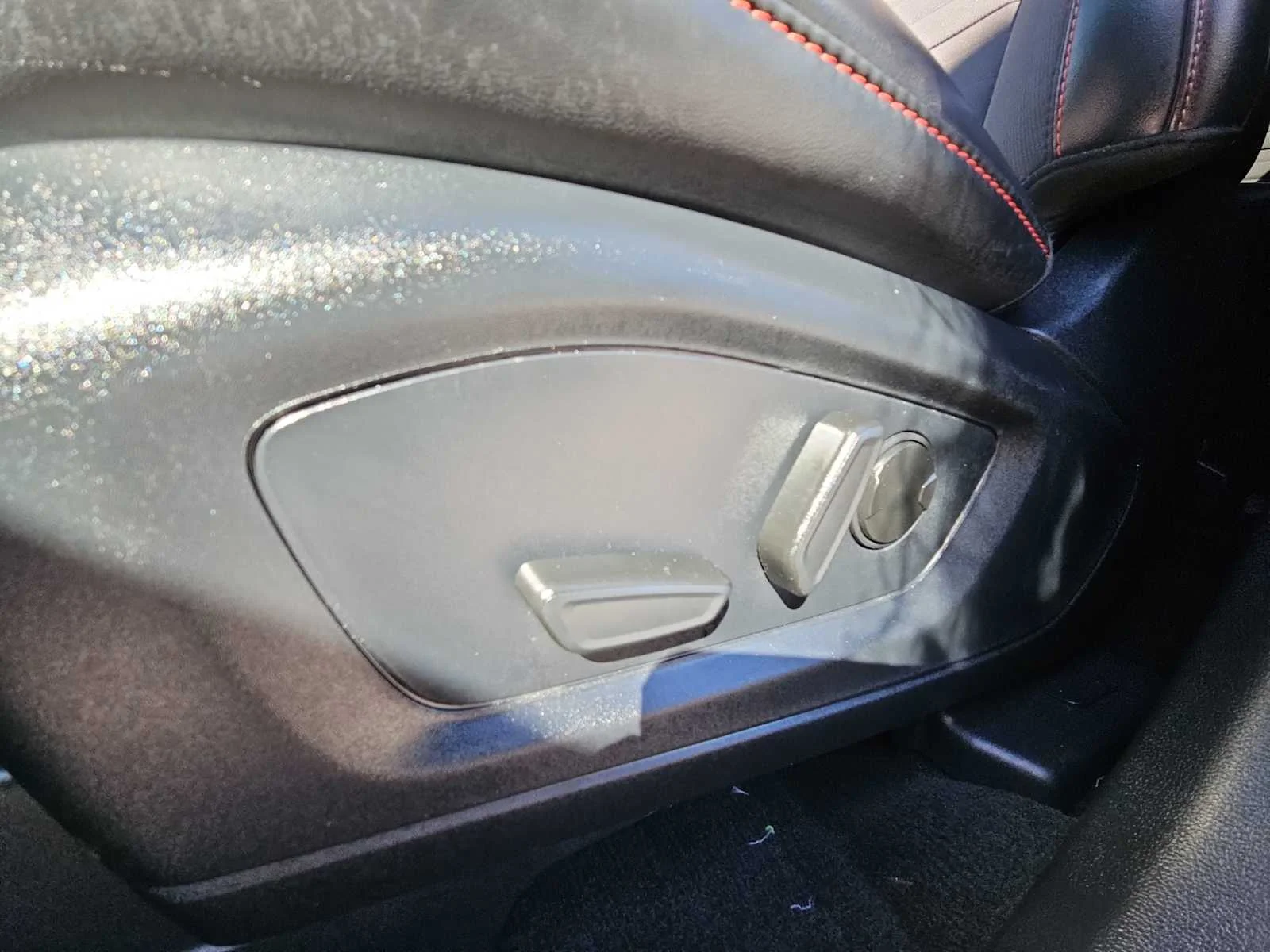 Used 2025 Carbonized Gray Ford ST-Line image 13