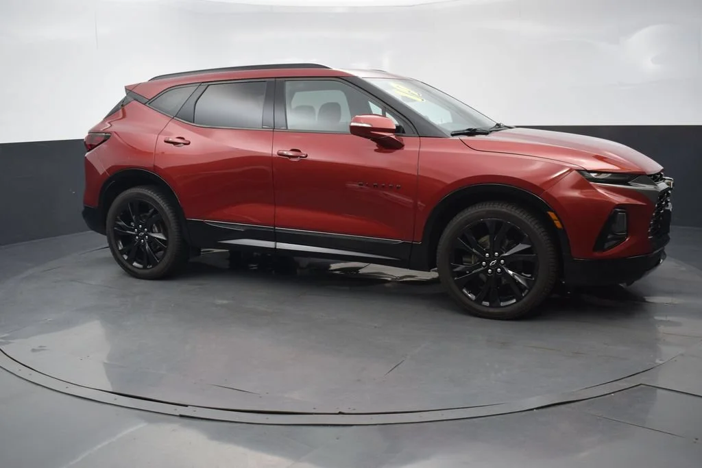 Used 2019 CAJUN RED TINTCOAT Chevrolet RS image 7