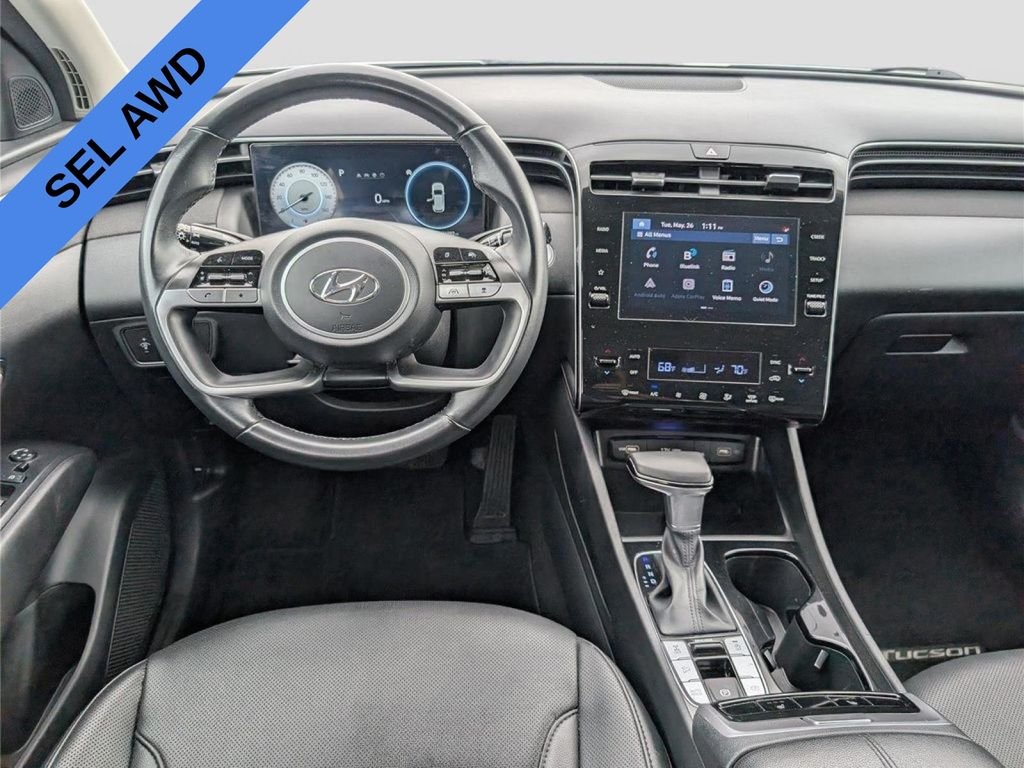 Used 2023 White Hyundai SEL image 17