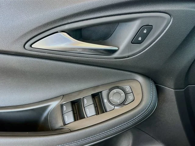 2026 Buick Encore GX Sport Touring - Photo 13