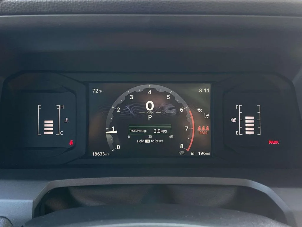 2026 Toyota Tacoma SR5 - Photo 14