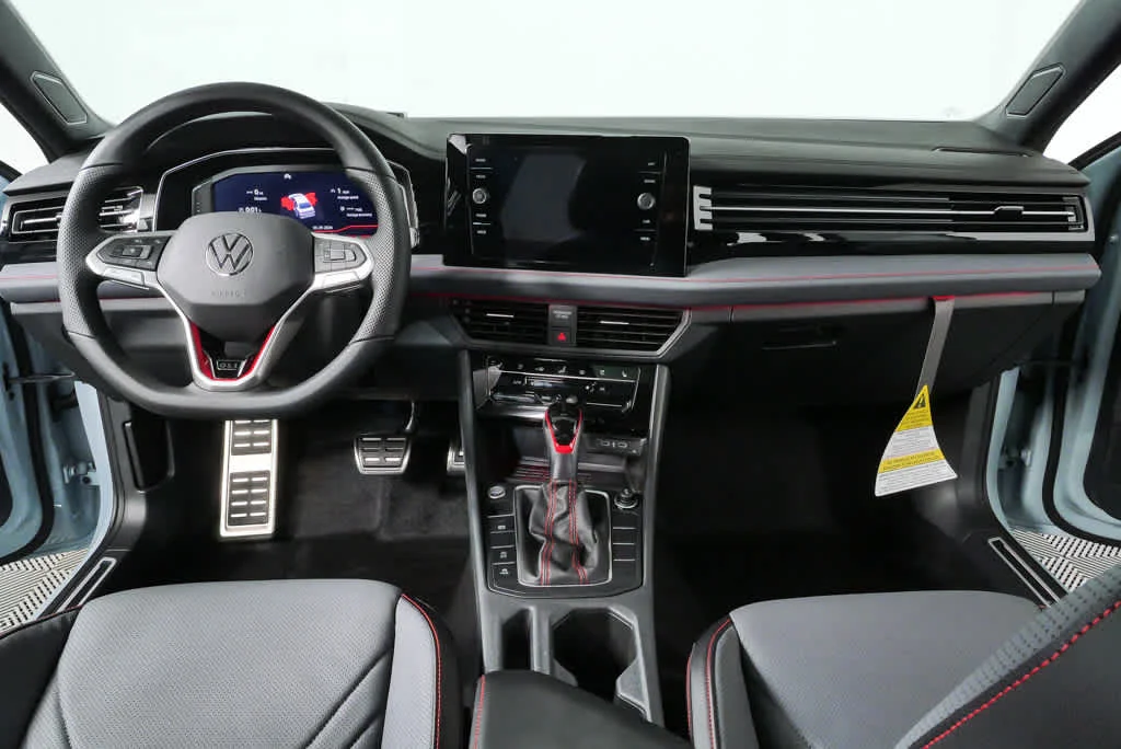 New 2026 Monument Gray w/Deep Black Roof Volkswagen Autobahn image 17