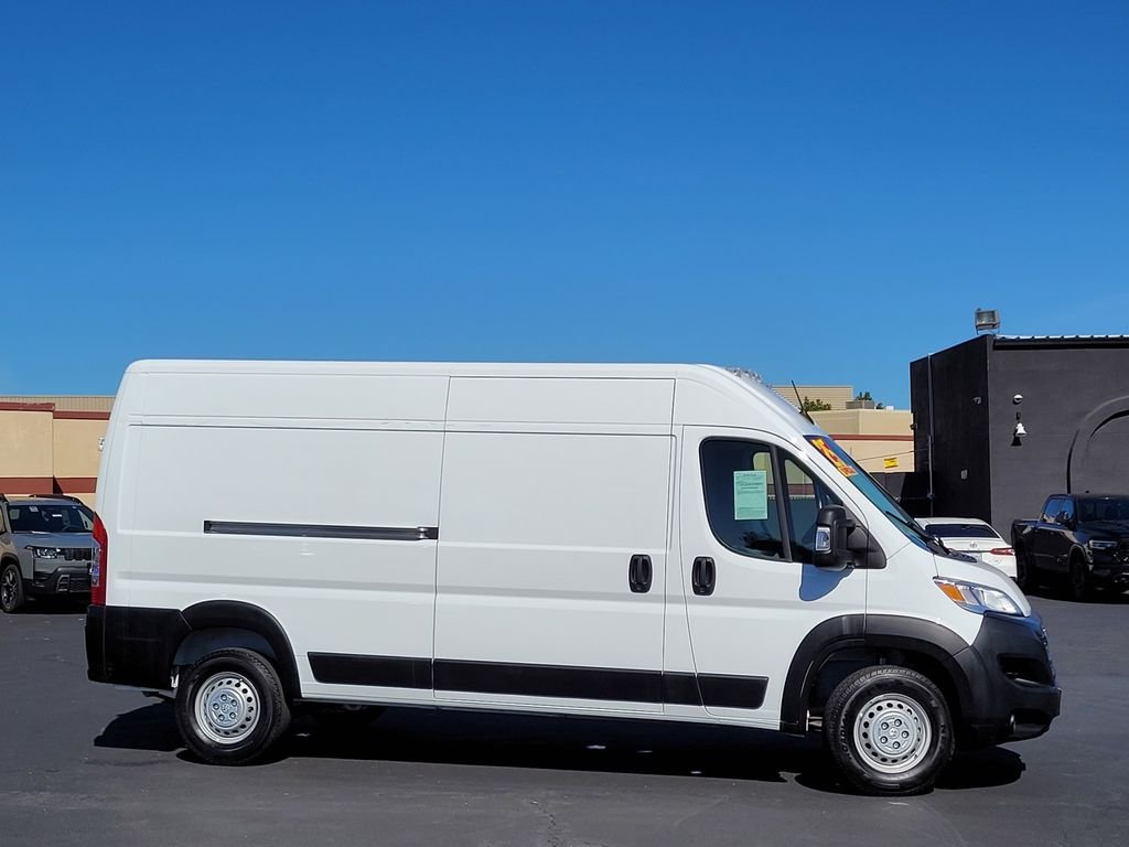 Used 2025 White Ram High Roof image 3