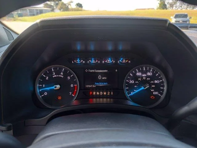 Used 2017 White Ford Lariat image 15