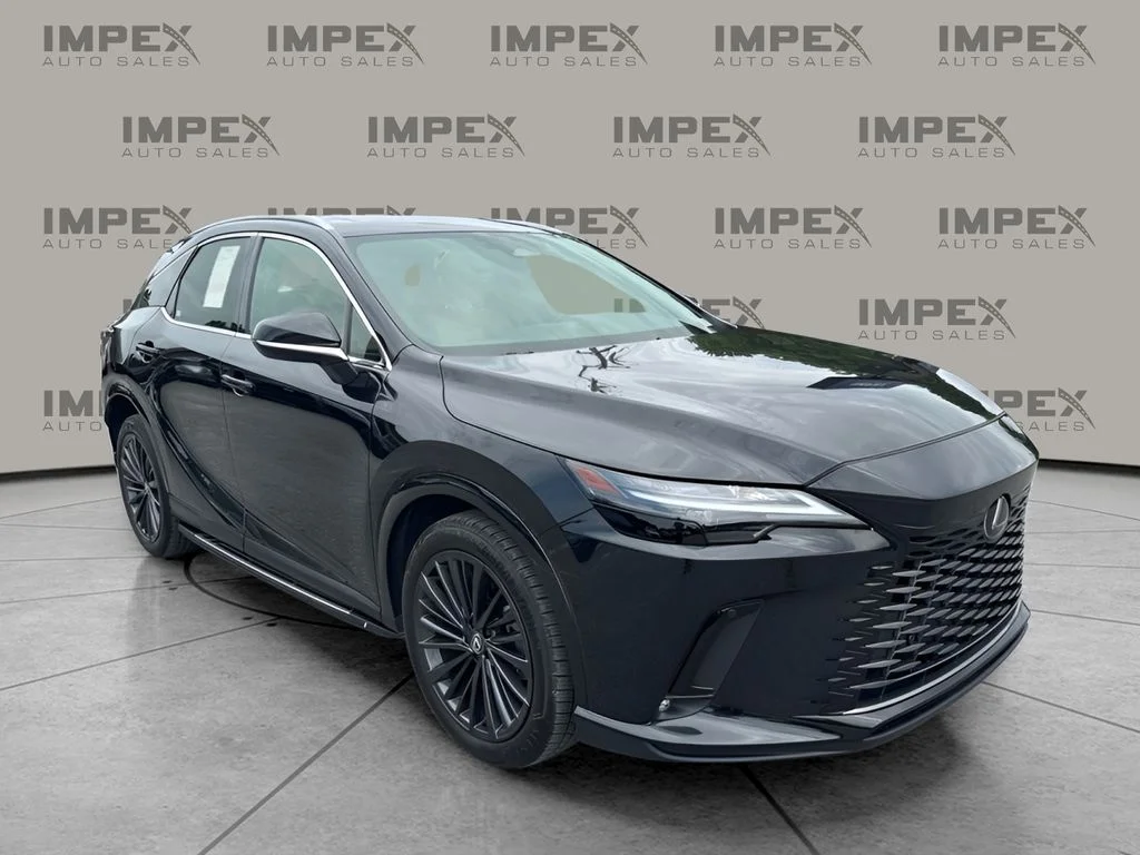 Used 2025 Black Lexus 350 Premium image 4