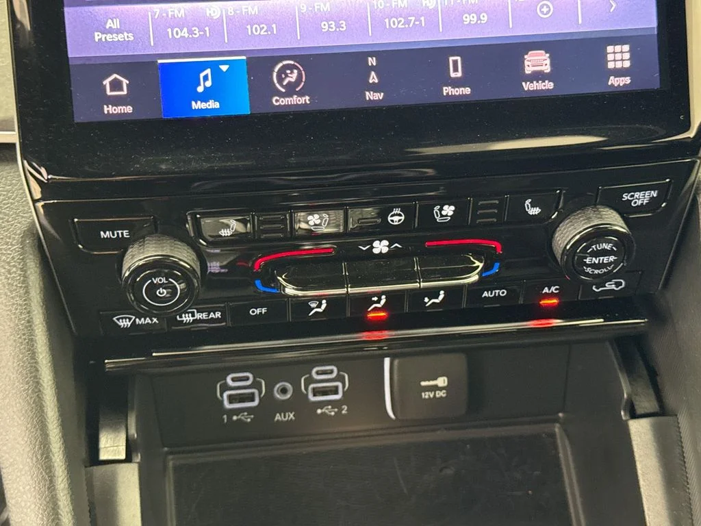 Used 2025 Black Jeep 4xe image 16