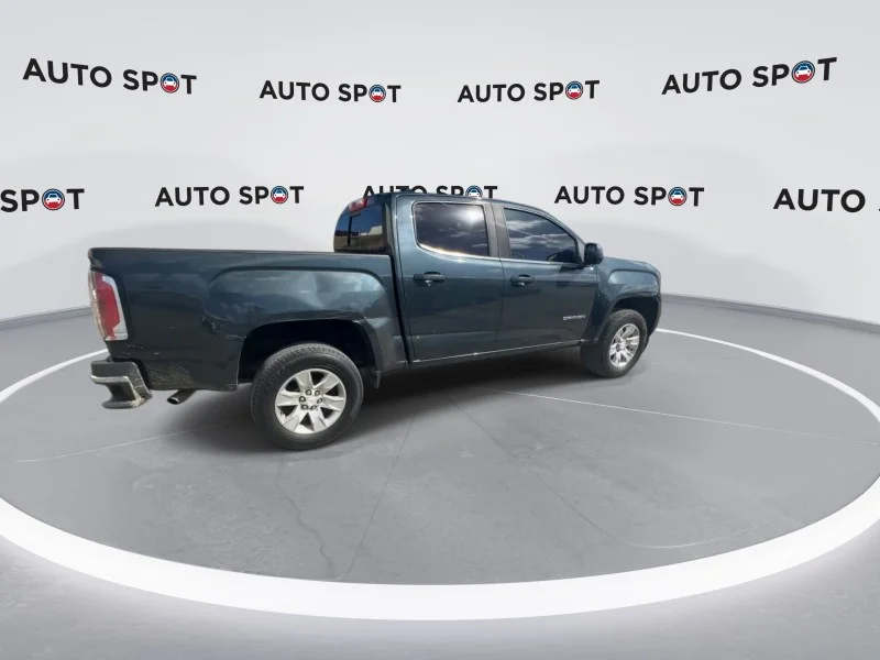 Used 2017 Cyber Gray Metallic GMC 2WD SLE image 3