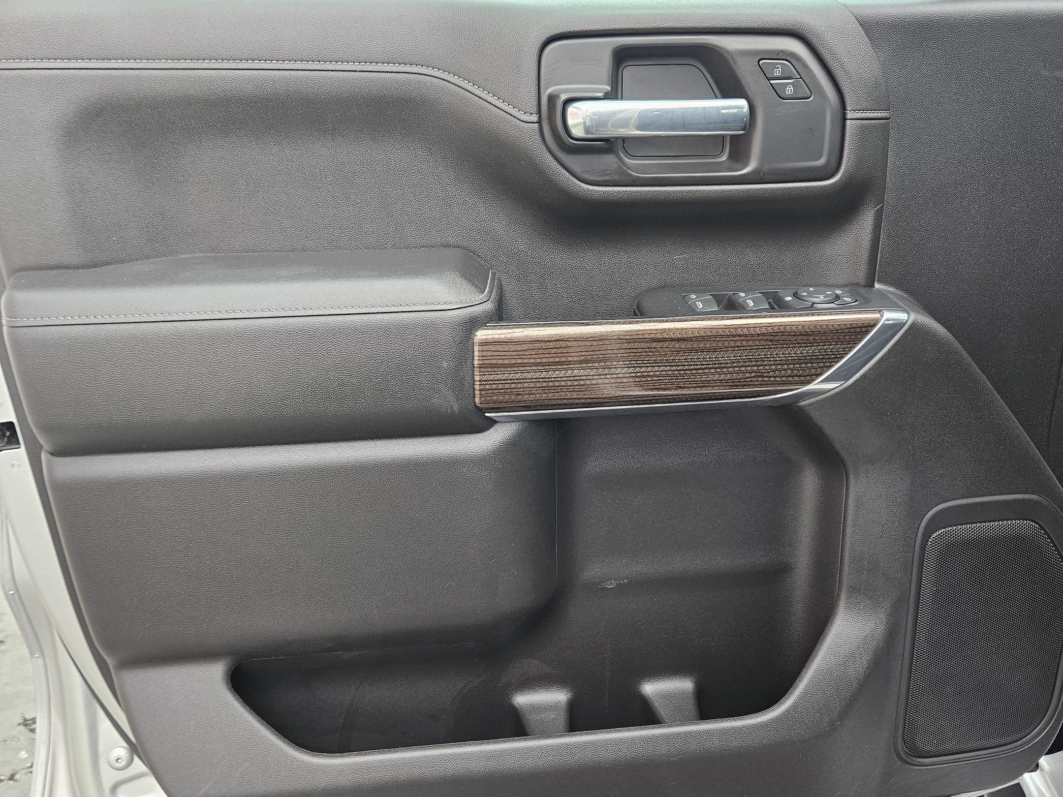 2021 Chevrolet Silverado 1500 LT Trail Boss - Photo 17