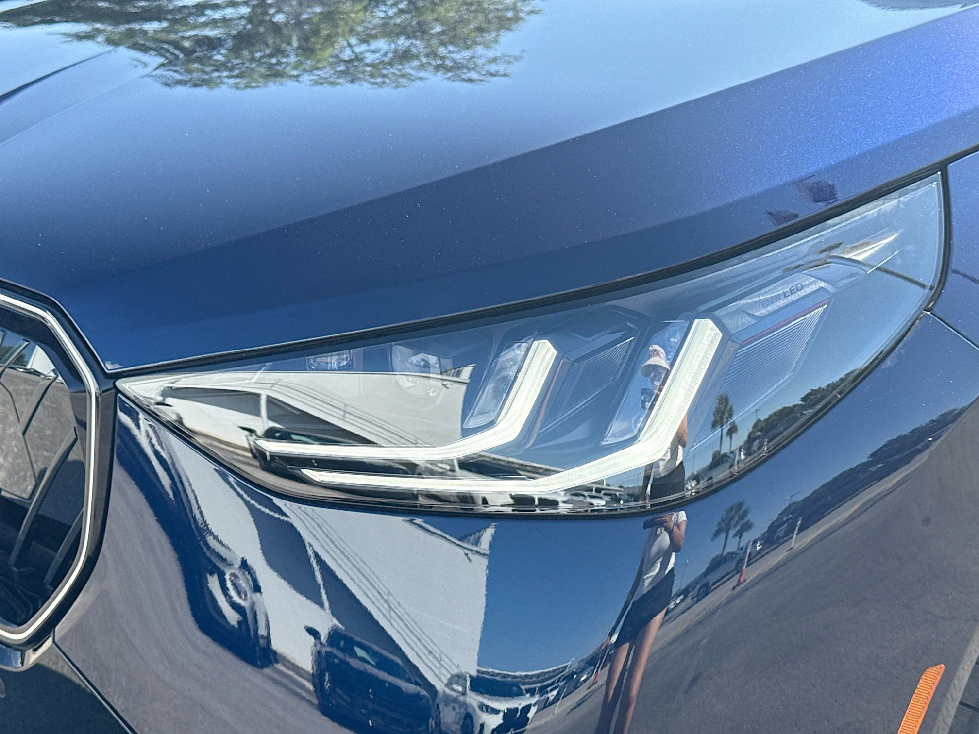 New 2026 Tanzanite Blue II Metallic BMW 30 xDrive image 9