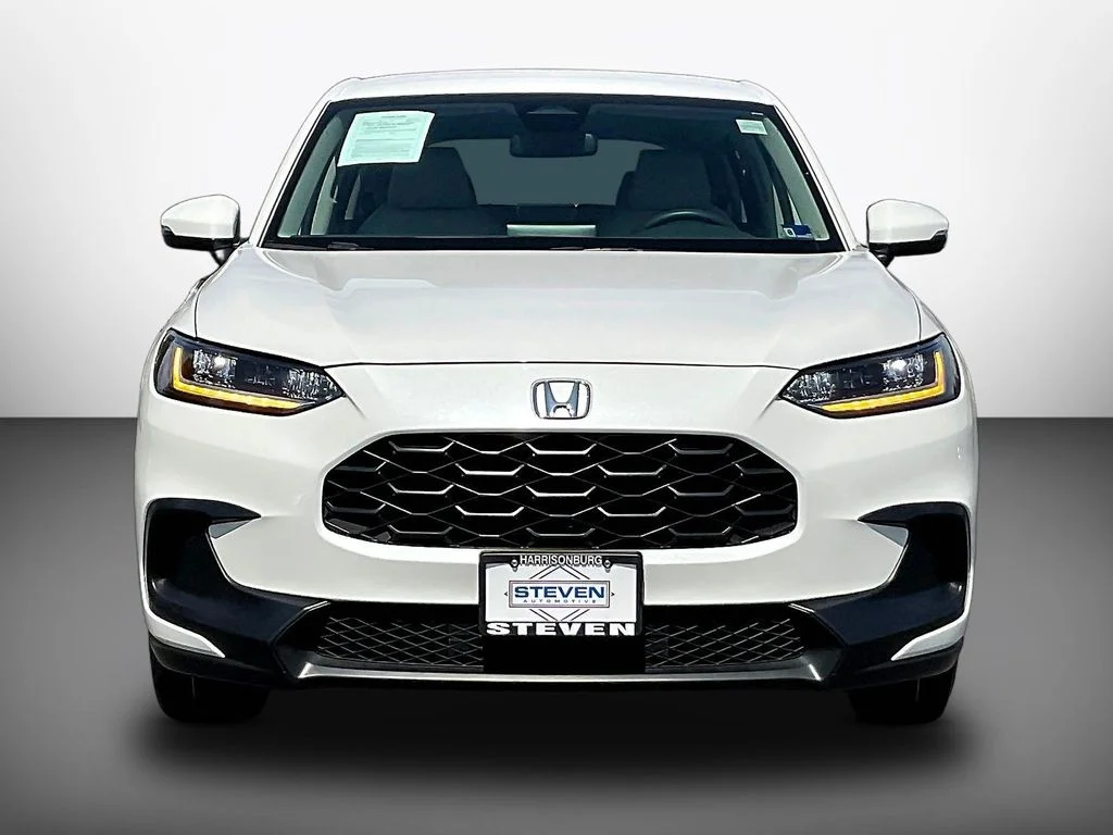 Used 2024 Platinum White Pearl Honda LX image 2