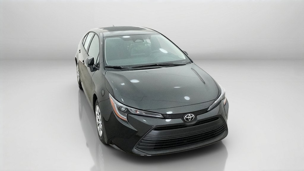 New 2027 Inked Toyota LE image 4
