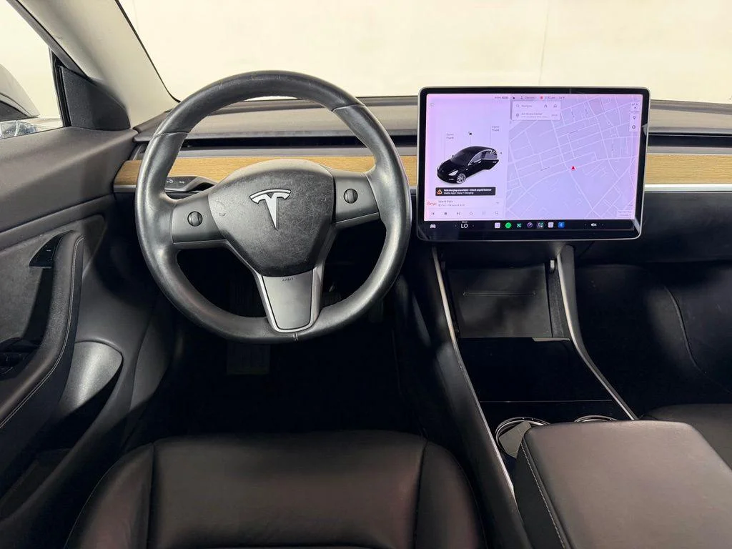 Used 2019 Solid Black Tesla Mid Range image 7