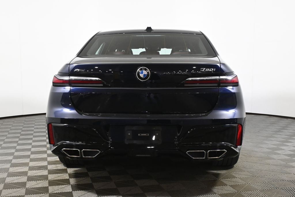 Used 2024 Black BMW 760i xDrive image 6