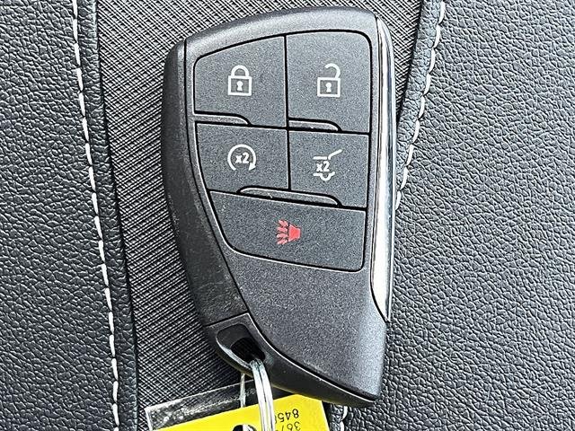 New 2026 Lakeshore Blue Metallic Chevrolet Z71 image 27